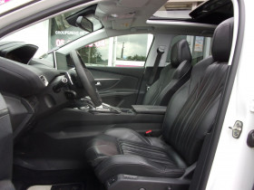 Peugeot 3008 1.2 PURETECH 130CH ALLURE BUSINESS S&S EAT6  occasion  Toulouse - photo n10