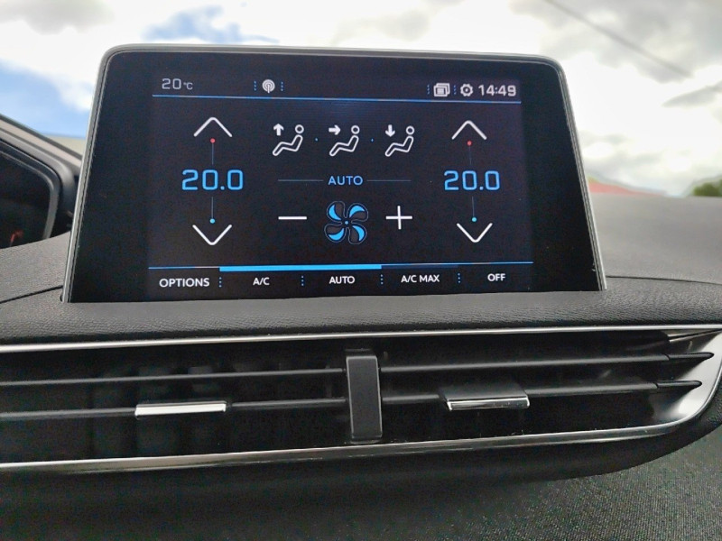 Peugeot 3008 1.2 PureTech 130ch Allure S&S 2018 - photo n°13 Peugeot 3008 1.2 PureTech 130ch Allure S&S  occasion à Le Havre - photo n°13
