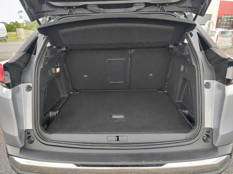 Peugeot 3008 1.2 PureTech 130ch Allure S&S 2018 - photo n°6 Peugeot 3008 1.2 PureTech 130ch Allure S&S  occasion à Le Havre - photo n°6