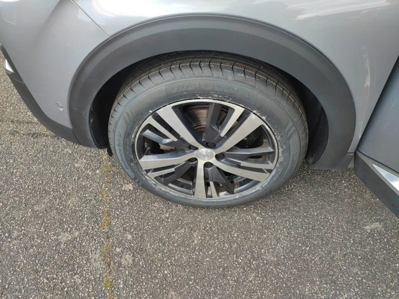 Peugeot 3008 1.2 PureTech 130ch Allure S&S 2018 - photo n°11 Peugeot 3008 1.2 PureTech 130ch Allure S&S  occasion à Le Havre - photo n°11