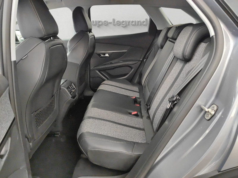 Peugeot 3008 1.2 PureTech 130ch Allure S&S 2018 - photo n°10 Peugeot 3008 1.2 PureTech 130ch Allure S&S  occasion à Le Havre - photo n°10