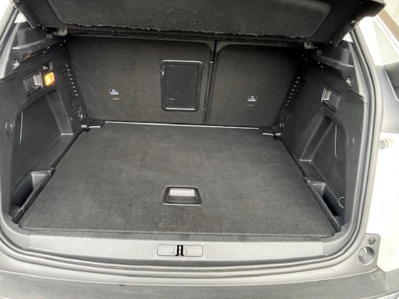 Peugeot 3008 1.2 PureTech 130ch E6.c Allure S&S  occasion  Otterswiller - photo n9