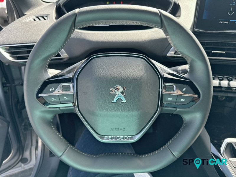Peugeot 3008 1.2 PureTech 130ch S&S Allure Pack  occasion à Loison-sous-Lens - photo n°9