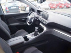 Peugeot 3008 occasion Gris année 2017 boite Manuelle Annonce Peugeot 3008 occasion Essence 1.2 PureTech Active 130 cv à Beaupuy