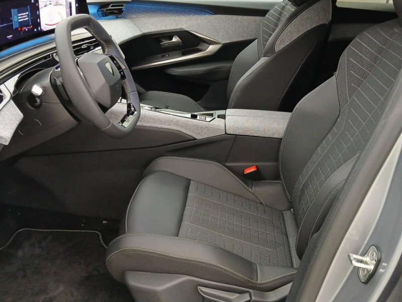 Peugeot 3008 1.2i Hybrid 136 e-DCS6 GT -22% 2025 - photo n°5 Peugeot 3008 1.2i Hybrid 136 e-DCS6 GT -22%  occasion à Arcangues - photo n°5