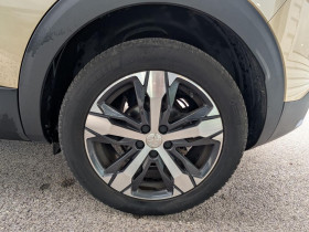 Peugeot 3008 1.2i PureTech 12V S&S - 130 - BV EAT6  II 2016 Allure  occasion � Ganges - photo n�8