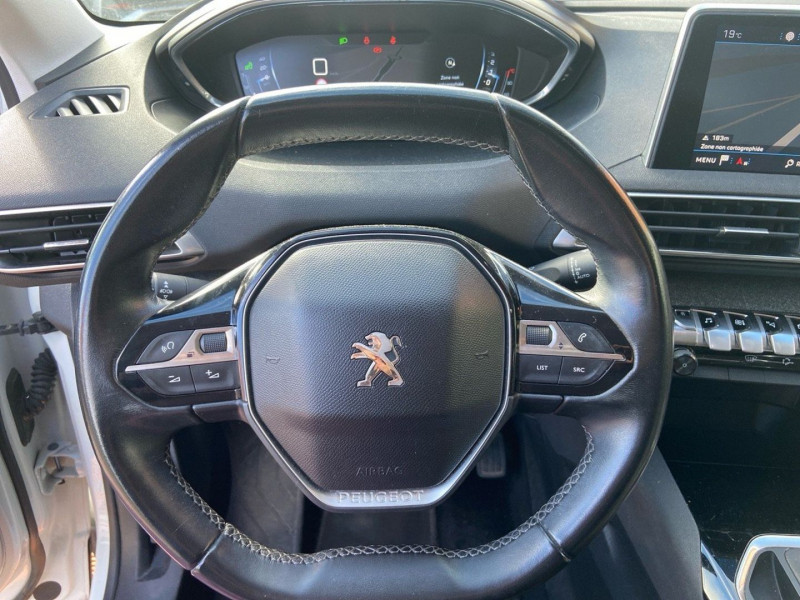 Peugeot 3008 1.5 BlueHdi 130 ALLURE 2018 - photo n°13 Peugeot 3008 1.5 BlueHdi 130 ALLURE  occasion à Carcassonne - photo n°13