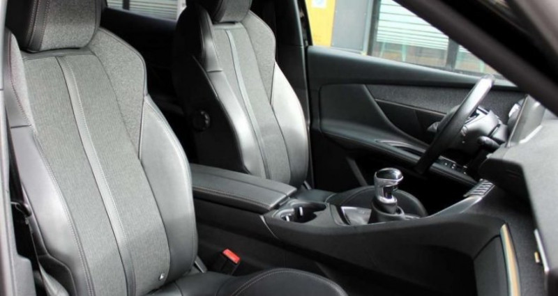 Peugeot 3008 1.5 BLUEHDI 130 ch GT LINE START-STOP 2019 - photo n°7 Peugeot 3008 1.5 BLUEHDI 130 ch GT LINE START-STOP  occasion à BELBEUF - photo n°7