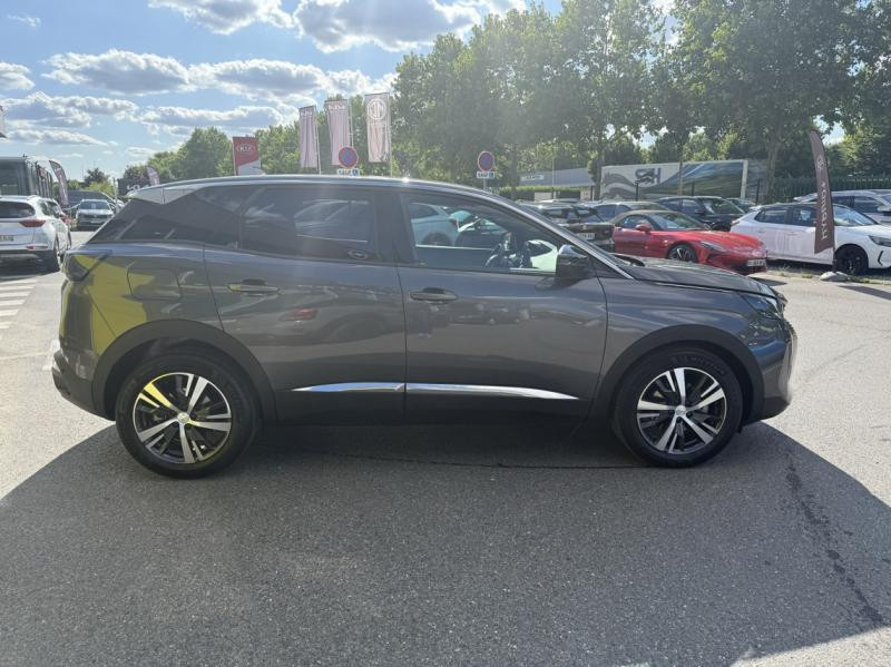 Peugeot 3008 1.5 BlueHDi 130ch S&S Allure Pack EAT8  occasion  Vert-Saint-Denis - photo n4
