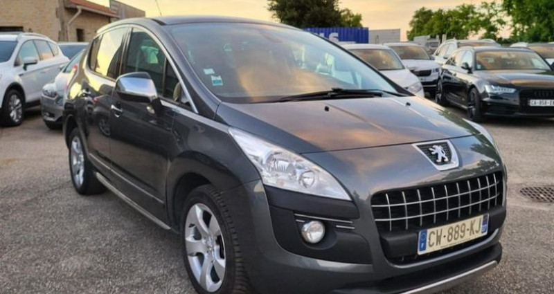 Peugeot 3008 1.6 hdi 115 ch allure toit pano gps ecra