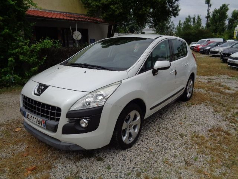 Peugeot 3008 1.6 HDI110 FAP PREMIUM