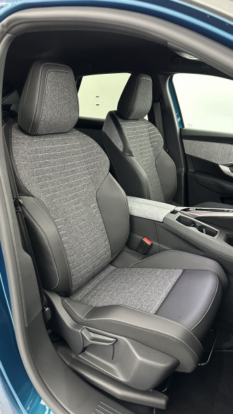 Peugeot 3008 3008 1.2 Hybrid 145ch Allure e-DCS6 2025 - photo n°18 Peugeot 3008 3008 1.2 Hybrid 145ch Allure e-DCS6  occasion à SAINT-GREGOIRE - photo n°18