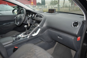Peugeot 3008 3008 HDI 112 ALLURE  occasion  Toulouse - photo n17