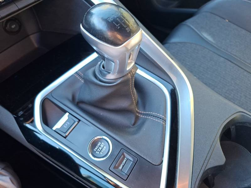 Peugeot 3008 BlueHDi 130ch S&S BVM6 GT Line 2019 - photo n°13 Peugeot 3008 BlueHDi 130ch S&S BVM6 GT Line  occasion à Auch - photo n°13