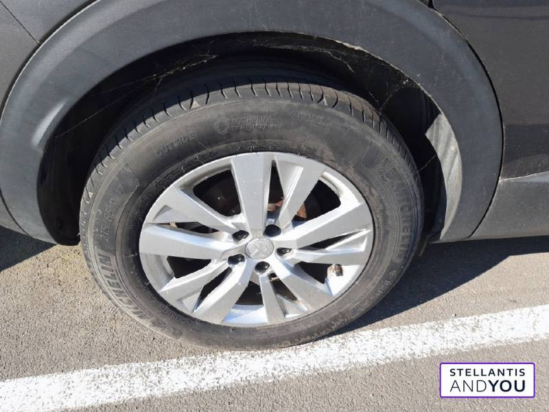 Peugeot 3008 BlueHDi 130ch S&S EAT8 Active Business  occasion  VILLENEUVE D'ASCQ - photo n5