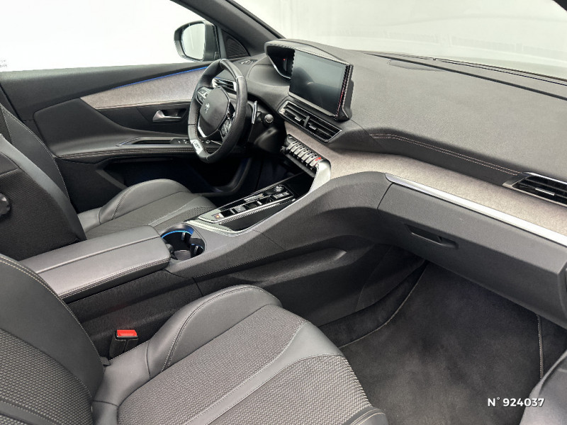 Peugeot 3008 BLUEHDI 130CH S&S EAT8 GT 2023 - photo n°10 Peugeot 3008 BLUEHDI 130CH S&S EAT8 GT  occasion à Cesson - photo n°10