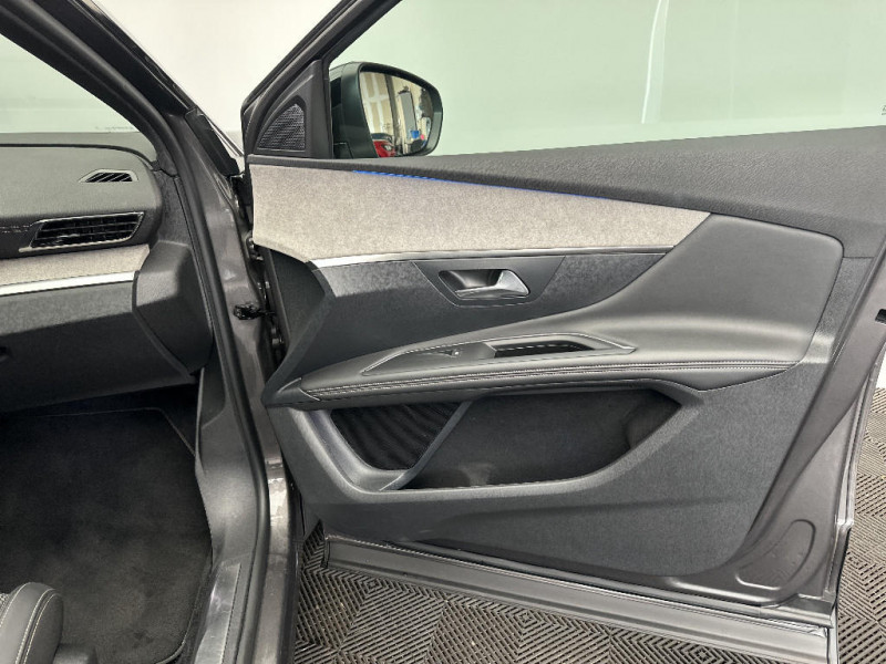 Peugeot 3008 BLUEHDI 130CH S&S EAT8 GT 2023 - photo n°20 Peugeot 3008 BLUEHDI 130CH S&S EAT8 GT  occasion à Cesson - photo n°20