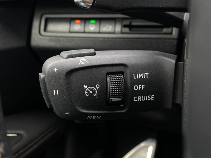 Peugeot 3008 Hybrid 136 GT ACC/Kamera/Allwetter/Assisten 2024 - photo n°7 Peugeot 3008 Hybrid 136 GT ACC/Kamera/Allwetter/Assisten  occasion à L'Union - photo n°7