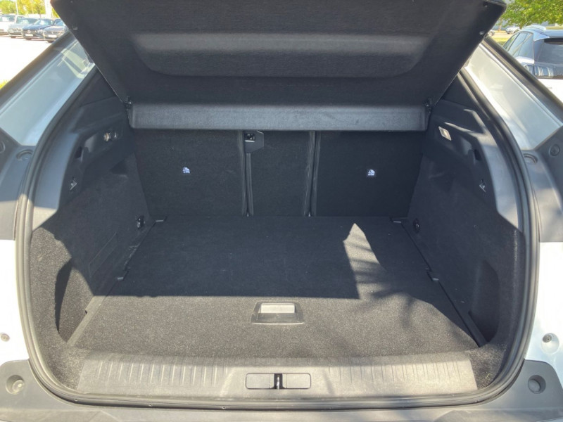Peugeot 3008 Hybrid 145 e-DCS6 ALLURE PACK PANORAMIC NAVIGATION et PACK 3 2024 - photo n°15 Peugeot 3008 Hybrid 145 e-DCS6 ALLURE PACK PANORAMIC NAVIGATION et PACK 3  occasion à Carcassonne - photo n°15