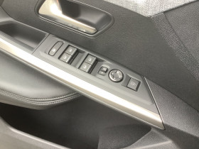 Peugeot 3008 Hybrid 145 e-DCS6 GT  occasion � Ganges - photo n�17