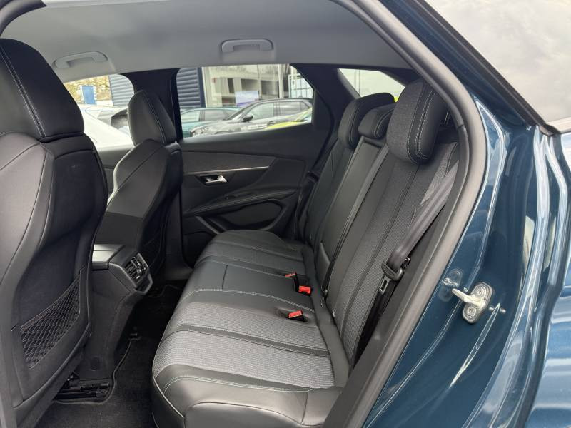 Peugeot 3008 Hybrid 225 e-EAT8 Allure Pack  occasion  ORVAULT - photo n8