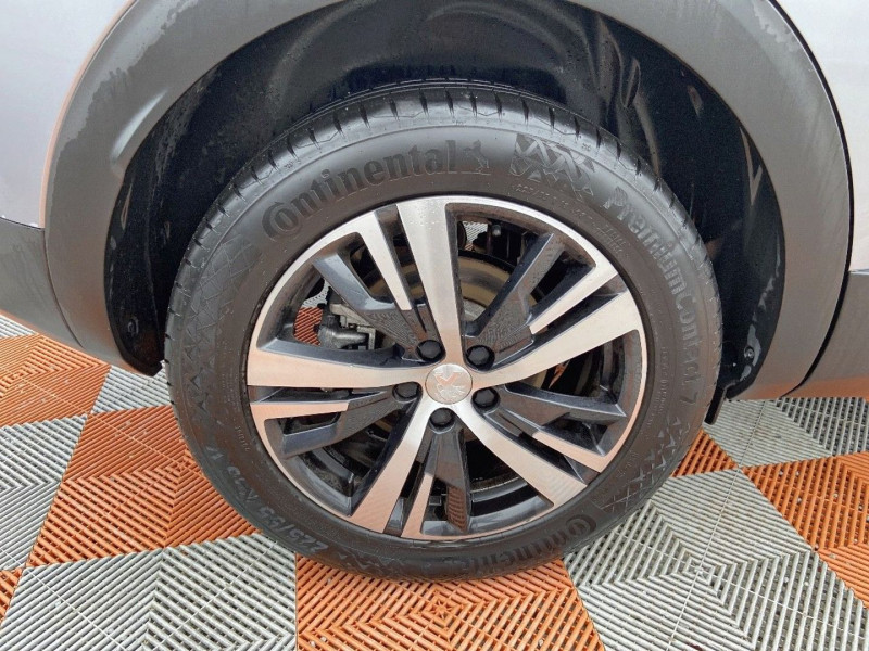 Peugeot 3008 PureTech 130 BV6 ALLURE 2019 - photo n°17 Peugeot 3008 PureTech 130 BV6 ALLURE  occasion à Lescure-d'Albigeois - photo n°17