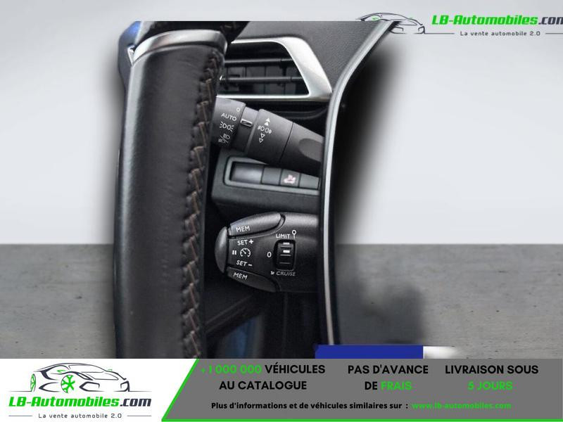 Peugeot 3008 Puretech 130ch  BVM 2020 - photo n°6 Peugeot 3008 Puretech 130ch  BVM  occasion à Beaupuy - photo n°6