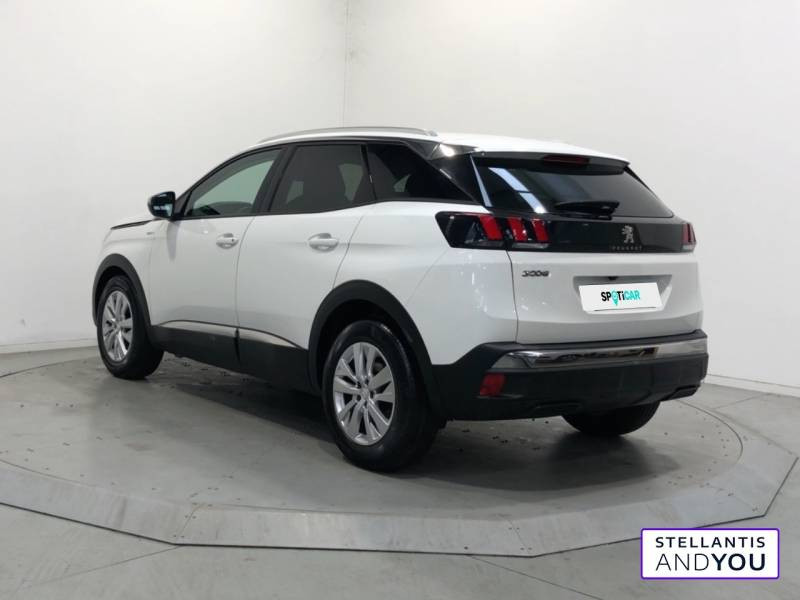 Peugeot 3008 Puretech 130ch S&S BVM6 Style  occasion à RILLIEUX LA PAPE - photo n°3