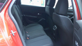 Peugeot 308 SW 1.5 BLUEHDI 130CH S&S ACTIVE PACK EAT8 2022 - photo n°11 Peugeot 308 SW 1.5 BLUEHDI 130CH S&S ACTIVE PACK EAT8  occasion à Toulouse - photo n°11