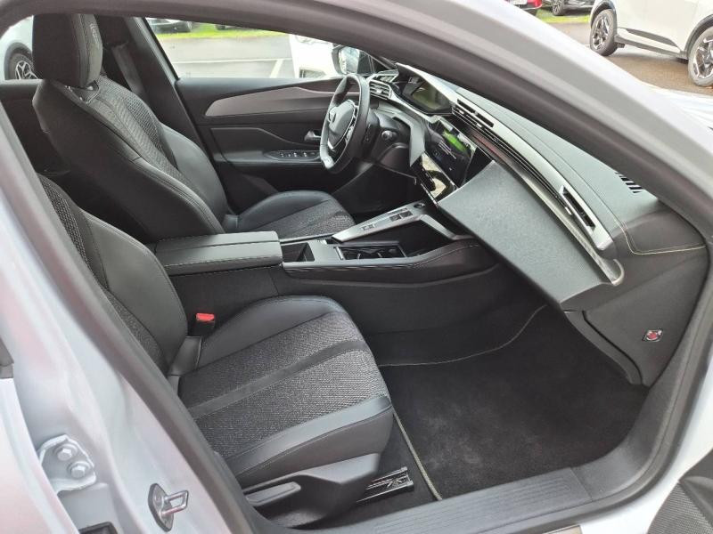 Peugeot 308 SW 1.5 BlueHDi 130ch S&S GT EAT8  occasion � Vert-Saint-Denis - photo n�11