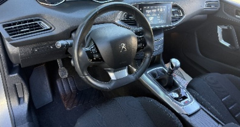 Peugeot 308 SW 1.6 THP 155ch Allure 2014 - photo n°6 Peugeot 308 SW 1.6 THP 155ch Allure  occasion à Clermont L'herault - photo n°6