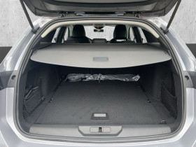 Peugeot 308 SW PureTech 130ch  BVM  occasion  Beaupuy - photo n9
