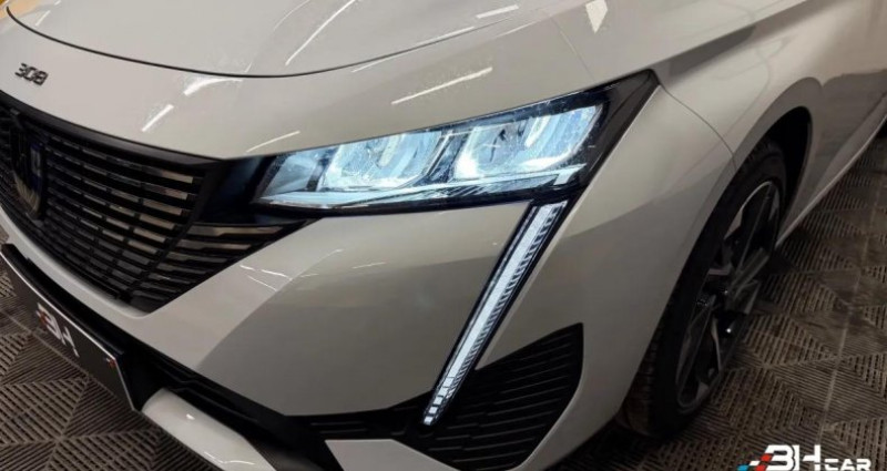 Peugeot 308 SW SW 1.2 135 HYBRID MHEV ALLURE E-DCS6 / Etat NEUF / Garantie  2024 - photo n°5 Peugeot 308 SW SW 1.2 135 HYBRID MHEV ALLURE E-DCS6 / Etat NEUF / Garantie   occasion à Roanne - photo n°5
