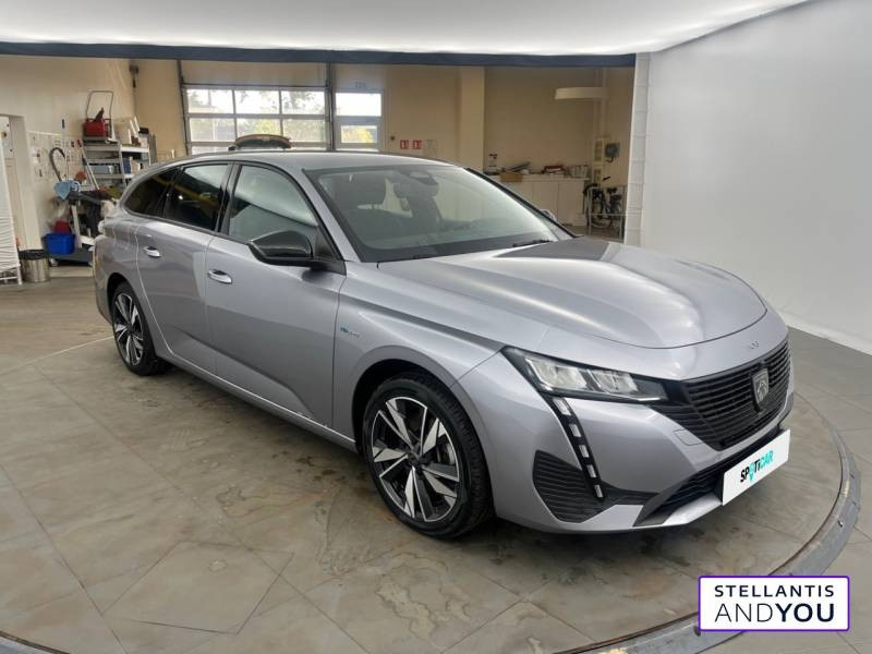 Peugeot 308 SW SW PHEV 180 e-EAT8 Active Pack  occasion à BARENTIN - photo n°3