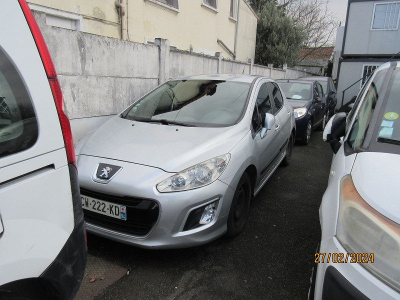 Peugeot 308 (2) 1.6 E-HDI FAP 115CH ACTIVE 5P