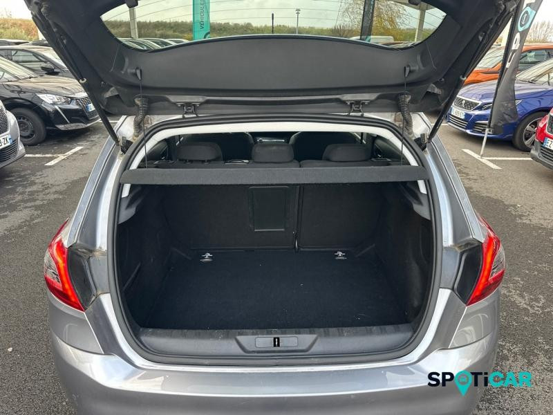 Peugeot 308 1.2 PureTech 110ch S&S Allure Basse Consommation  occasion à FEIGNIES - photo n°6