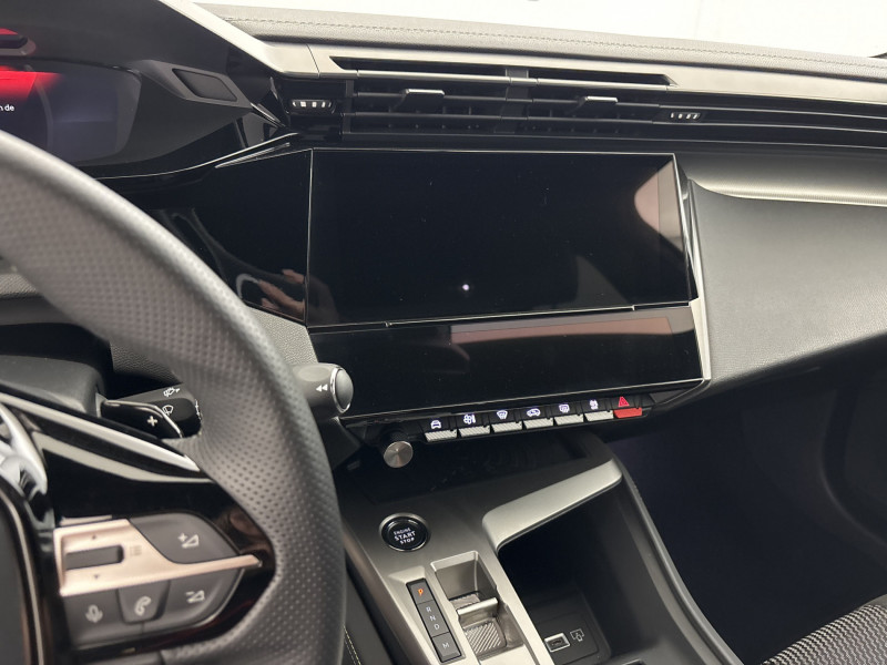 Peugeot 308 1.2 PureTech 130ch GT EAT8 2024 - photo n°18 Peugeot 308 1.2 PureTech 130ch GT EAT8  occasion à SAINT-GREGOIRE - photo n°18