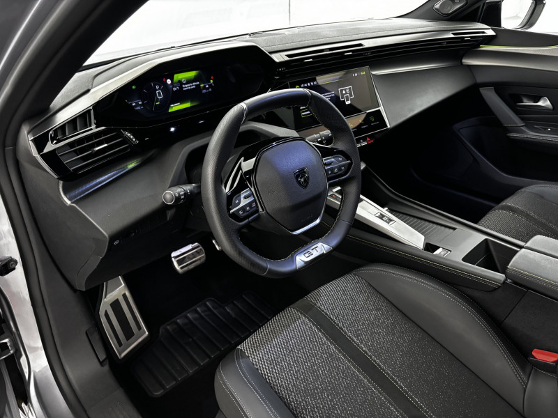 Peugeot 308 1.2 PureTech 130ch GT EAT8 2024 - photo n°14 Peugeot 308 1.2 PureTech 130ch GT EAT8  occasion à SAINT-GREGOIRE - photo n°14