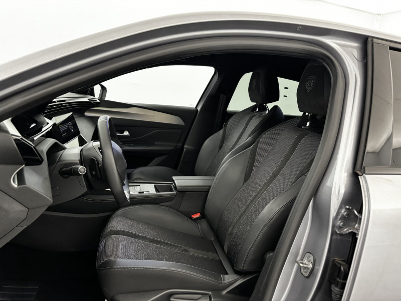Peugeot 308 1.2 PureTech 130ch GT EAT8 2024 - photo n°13 Peugeot 308 1.2 PureTech 130ch GT EAT8  occasion à SAINT-GREGOIRE - photo n°13