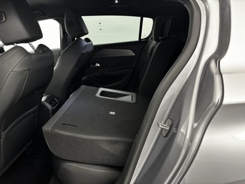 Peugeot 308 1.2 PureTech 130ch GT EAT8 2024 - photo n°11 Peugeot 308 1.2 PureTech 130ch GT EAT8  occasion à SAINT-GREGOIRE - photo n°11