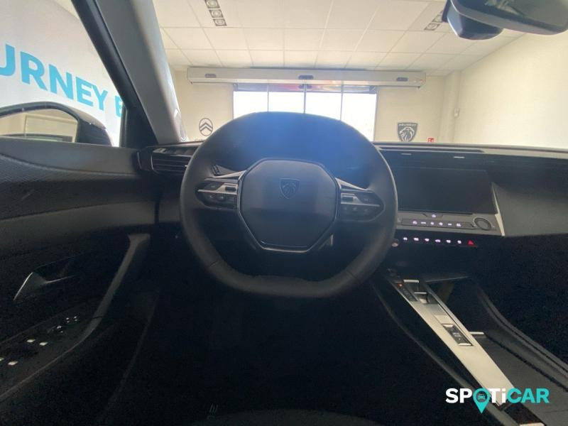 Peugeot 308 1.2 PureTech 130ch S&S Active Pack EAT8  occasion à Henin-Beaumont - photo n°9