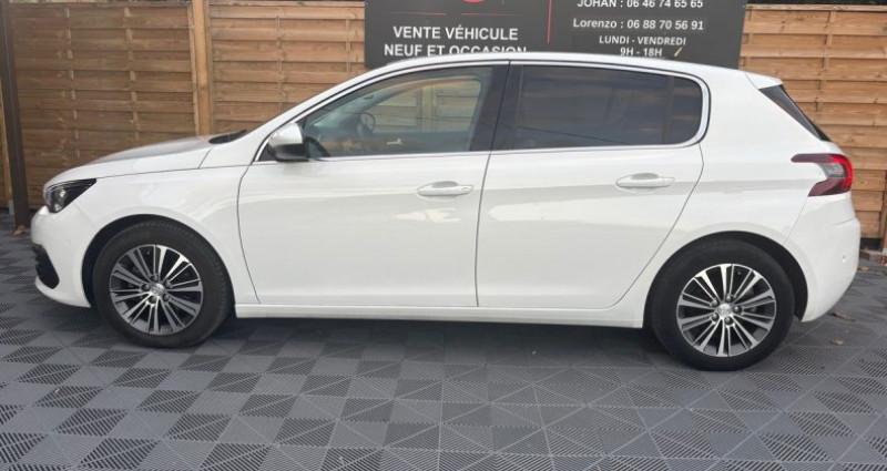 Peugeot 308 1.5 BlueHDi 130ch S&S Allure 2020 - photo n°4 Peugeot 308 1.5 BlueHDi 130ch S&S Allure  occasion à Cavaillon - photo n°4