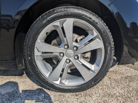 Peugeot 308 1.5 BlueHDi S&S - 130 - BV EAT8  II BERLINE Tech Edition  occasion  Ganges - photo n7