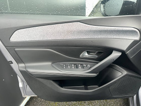 Peugeot 308 308 BlueHDi 130ch S&S EAT8 Allure 5p  occasion � Lescure-d'Albigeois - photo n�14