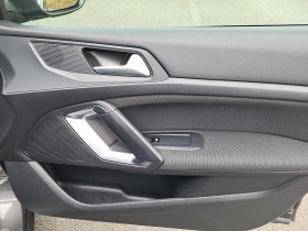 Peugeot 308 308 PureTech 130ch S&S BVM6 Allure 5p  occasion  Lescure-d'Albigeois - photo n18