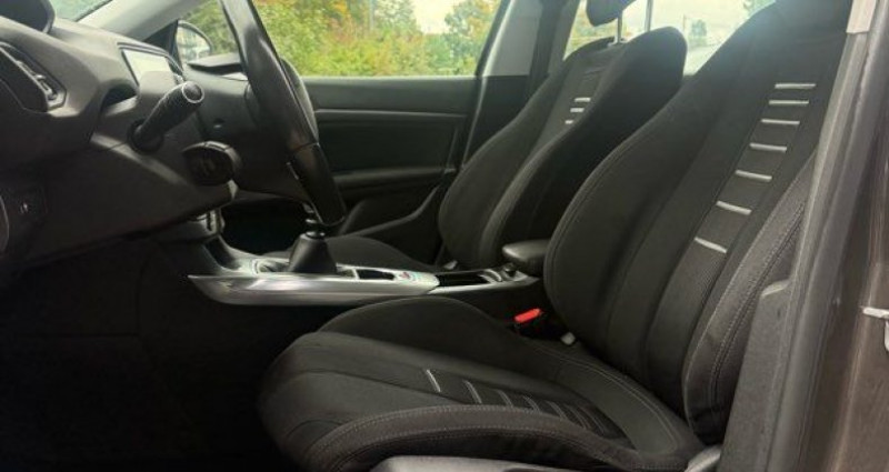 Peugeot 308 ALLURE BUSINESS 1.6 HDI 115ch 2013 - photo n°6 Peugeot 308 ALLURE BUSINESS 1.6 HDI 115ch  occasion à Bischwiller - photo n°6