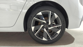 Peugeot 308 Bluehdi 130ch s&s bva eat8 allure + pack access  occasion � Ganges - photo n�6