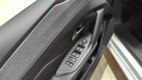 Peugeot 308 Bluehdi 130ch s&s bva eat8 allure + pack access  occasion � Ganges - photo n�9