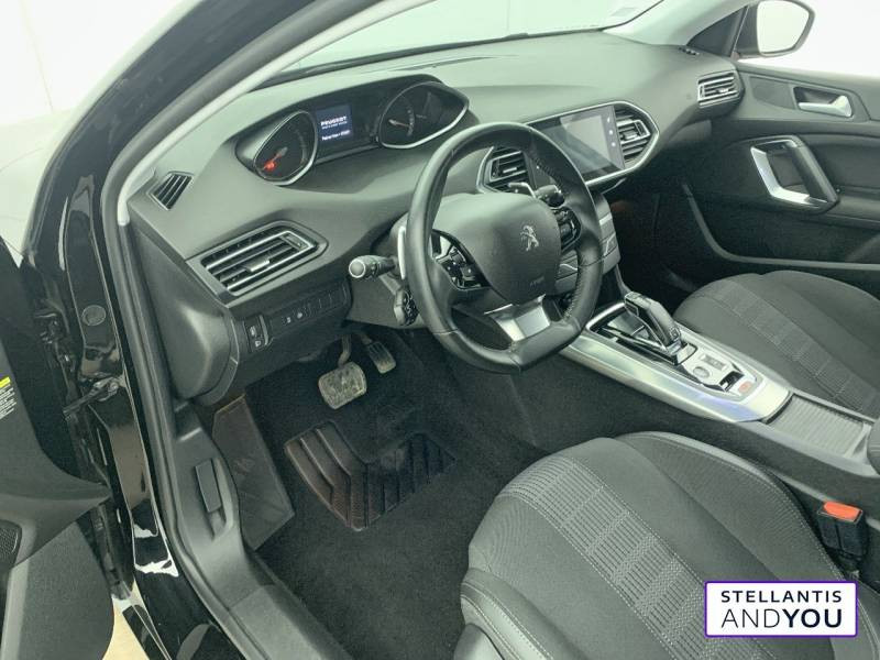 Peugeot 308 BlueHDi 130ch S&S EAT8 Allure Pack  occasion à LOMME - photo n°9