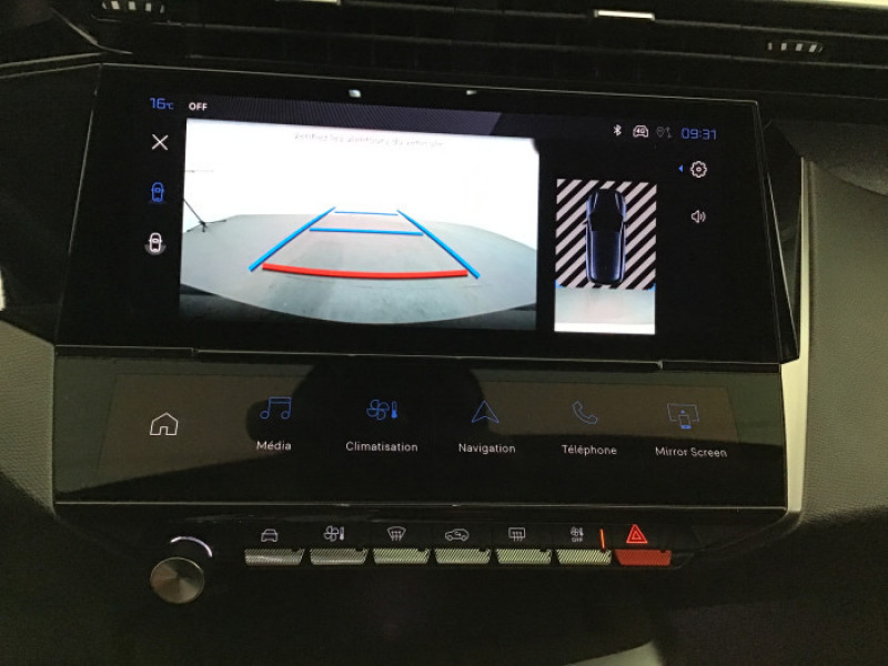 Peugeot 308 BlueHDi 130ch S&S EAT8 Allure 2025 - photo n°19 Peugeot 308 BlueHDi 130ch S&S EAT8 Allure  occasion à Ganges - photo n°19